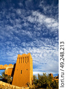 africa  in histoycal maroc  old construction  and the blue cloudy  sky. Стоковое фото, агентство Ingram Publishing / Фотобанк Лори