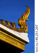 bangkok in the temple  thailand abstract cross colors roof wat  palaces   asia sky   and  colors religion mosaic. Стоковое фото, агентство Ingram Publishing / Фотобанк Лори