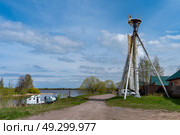 Навигационный знак на улице Новый Канал. Новоладожский канал. Город Новая Ладога Волховского района Ленинградской области. Редакционное фото, фотограф Румянцева Наталия / Фотобанк Лори