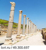  old   construction in asia turkey the column  and the roman temple . Стоковое фото, агентство Ingram Publishing / Фотобанк Лори