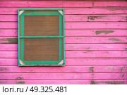 Mahahual Caribbean grunge pink wood painted wall in Costa Maya Mexico. Стоковое фото, агентство Ingram Publishing / Фотобанк Лори