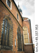 tourist architectural attractions in the market square of Krakow. Стоковое фото, агентство Ingram Publishing / Фотобанк Лори