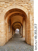 Nordhausen stadthaus archs in Harz Thuringia of Germany. Nordhausen stadthaus archs in Harz Germany. Стоковое фото, агентство Ingram Publishing / Фотобанк Лори