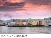 Alesund is a city in the Norwegian fjords. Стоковое фото, агентство Ingram Publishing / Фотобанк Лори