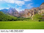 Fuente De mountains in Camaleno Cantabria of Spain. Стоковое фото, агентство Ingram Publishing / Фотобанк Лори