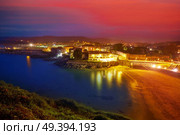 Llanes Playa del Sablon beach sunset in Asturias of Spain. Стоковое фото, агентство Ingram Publishing / Фотобанк Лори