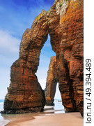 Playa las catedrales Catedrais beach in Ribadeo Galicia of Lugo Spain. Стоковое фото, агентство Ingram Publishing / Фотобанк Лори