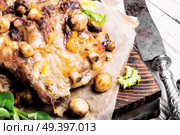 Rural recipe baked meat with mushrooms.Baked pork. Baked meat with forest mushrooms. Стоковое фото, агентство Ingram Publishing / Фотобанк Лори