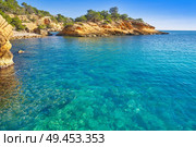 Ametlla L’ametlla de mar beach illot in Costa dorada of Tarragona in Catalonia. Стоковое фото, агентство Ingram Publishing / Фотобанк Лори