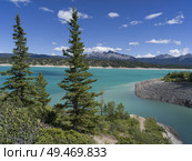 Abraham Lake, David Thompson Highway, Clearwater County, Alberta, Canada. Стоковое фото, агентство Ingram Publishing / Фотобанк Лори