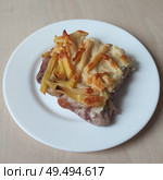 Картофель по-французски. French fries. Стоковое фото, фотограф Денис Баданин / Фотобанк Лори