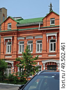 Главный дом городской усадьбы в Калуге. Редакционное фото, фотограф Лариса Вишневская / Фотобанк Лори