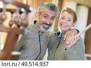 portrait of positive workers at the workshop. Стоковое фото, агентство Ingram Publishing / Фотобанк Лори