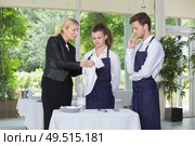 manager waitress. Стоковое фото, агентство Ingram Publishing / Фотобанк Лори