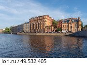 water canals and rivers on the streets of St. Petersburg. Стоковое фото, агентство Ingram Publishing / Фотобанк Лори