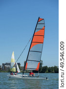 sailing on a lake - summer and sports theme. Стоковое фото, агентство Ingram Publishing / Фотобанк Лори