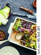 French lean gratin with cabbage.Vegetable gratin.Vegetarian food.Vegetable casserole.. French vegetable gratin. Стоковое фото, агентство Ingram Publishing / Фотобанк Лори