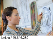she has an order from the church. Стоковое фото, агентство Ingram Publishing / Фотобанк Лори