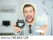 enough economies to go travelling. Стоковое фото, агентство Ingram Publishing / Фотобанк Лори