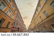 Admiralty building in the historical center of St. Petersburg. Russia. Стоковое фото, агентство Ingram Publishing / Фотобанк Лори