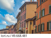 colored houses in the historic center of Rome. Italy. Стоковое фото, агентство Ingram Publishing / Фотобанк Лори