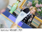 calling for the last bidding price. Стоковое фото, агентство Ingram Publishing / Фотобанк Лори
