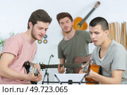 portrait of the young musicians. Стоковое фото, агентство Ingram Publishing / Фотобанк Лори