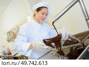 pouring chocolate. Стоковое фото, агентство Ingram Publishing / Фотобанк Лори