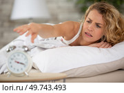 sleepy girl does not want to wake up. Стоковое фото, агентство Ingram Publishing / Фотобанк Лори