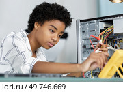computer power supply on hand hold. Стоковое фото, агентство Ingram Publishing / Фотобанк Лори
