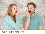 young parents sleepless with newborn baby at night. Стоковое фото, агентство Ingram Publishing / Фотобанк Лори