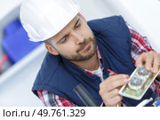 portrait of a construction builder worker. Стоковое фото, агентство Ingram Publishing / Фотобанк Лори