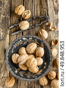 Walnuts. Стоковое фото, агентство Ingram Publishing / Фотобанк Лори