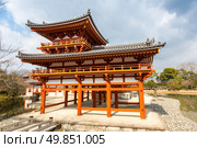 Byodo-in Temple at Uji Town Kyoto, Japan. Стоковое фото, агентство Ingram Publishing / Фотобанк Лори