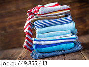 Baby clothes. Стоковое фото, агентство Ingram Publishing / Фотобанк Лори