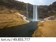 seljalandsfoss waterfall on the South of Iceland. Стоковое фото, агентство Ingram Publishing / Фотобанк Лори