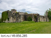 Развалины старинного дворца князей Чачба. Лыхны. Абхазия. Стоковое фото, фотограф Анна Карасева / Фотобанк Лори