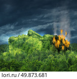 Dementia and losing memory and Alzheimer’s disease with the medical icon of a forest mountain of trees in the shape of a human head and brain burning in flames as a loss in damaged thoughts and mind function. Стоковое фото, агентство Ingram Publishing / Фотобанк Лори