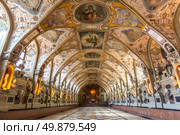 MUNICH, GERMANY - JULY 31: Interior of the Antiquarium in the Munich Residence on July 31, 2015 in Munich, Germany. The Residence is the former royal palace of the Bavarian monarchs. Редакционное фото, агентство Ingram Publishing / Фотобанк Лори