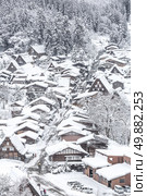 Winter Shirakawago with Snowfall Gifu Chubu Japan. Стоковое фото, агентство Ingram Publishing / Фотобанк Лори