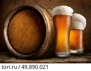 Beer with cask in an old cellar of brewery . Стоковое фото, агентство Ingram Publishing / Фотобанк Лори
