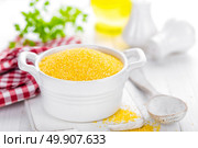corn grits. Стоковое фото, агентство Ingram Publishing / Фотобанк Лори