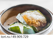 Chinese dim sum sticky rice dumpling - Chinese groumet cuisine. Стоковое фото, агентство Ingram Publishing / Фотобанк Лори