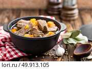 Delicious braised beef meat in broth with vegetables, goulash. Стоковое фото, агентство Ingram Publishing / Фотобанк Лори