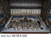 Interior of ancient shool in chinese traditional village hongcun in huangshan, anhui, china. Стоковое фото, агентство Ingram Publishing / Фотобанк Лори
