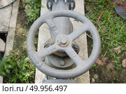 Valve of water pumping. Стоковое фото, агентство Ingram Publishing / Фотобанк Лори
