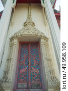 temple in petchaburi, Thailand. Стоковое фото, агентство Ingram Publishing / Фотобанк Лори