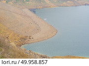 Waterline of the reservoir. Стоковое фото, агентство Ingram Publishing / Фотобанк Лори