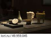 TAIPEI, TAIWAN - November 24 : Antiques are displayed in Taipei’s National Palace Museum on November 24, 2016 in Taipei, Taiwan, Asia. Редакционное фото, агентство Ingram Publishing / Фотобанк Лори
