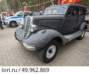 Автомобиль ГАЗ м1(Эмка) автомобиль сталинских репрессий и руководства СССР, на выставке ретро автотехники в городе Железногорске Красноярский Край. Редакционное фото, фотограф Анатолий Володин / Фотобанк Лори
